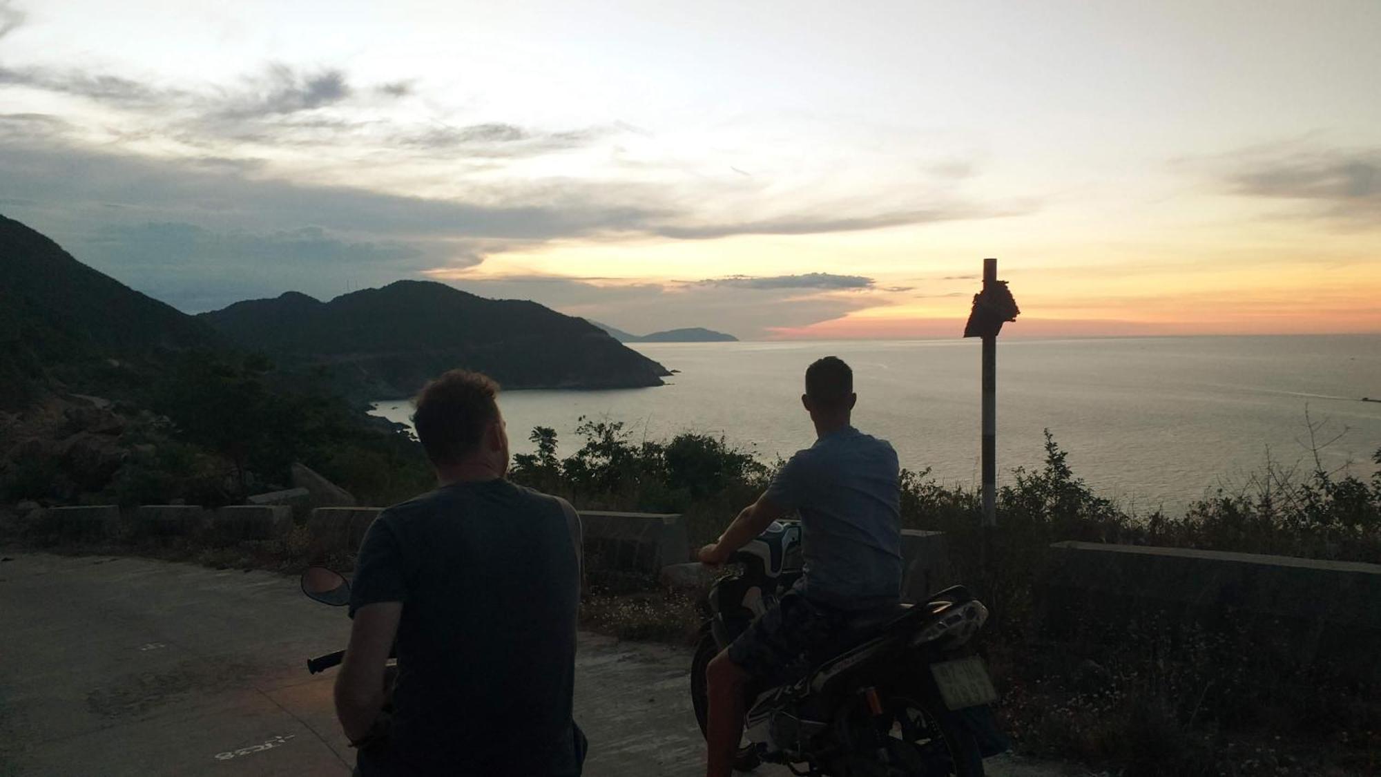 Cham Island Homestay Lau Thu Tan Hiep  Экстерьер фото